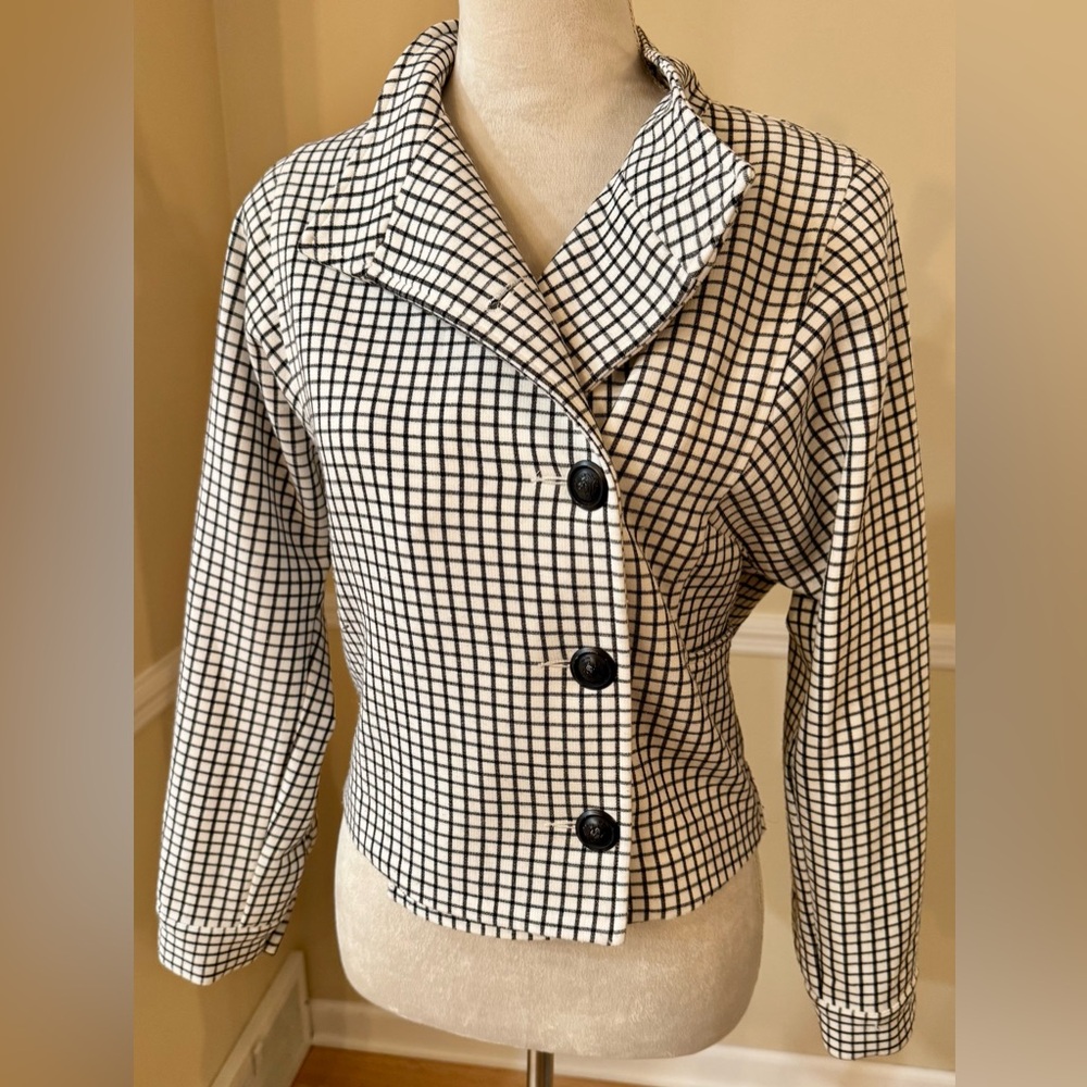 🤍 Cropped Blazer Plaid Jacket, Cabi Grid Black & White XS w/ Stretch & Buttons
